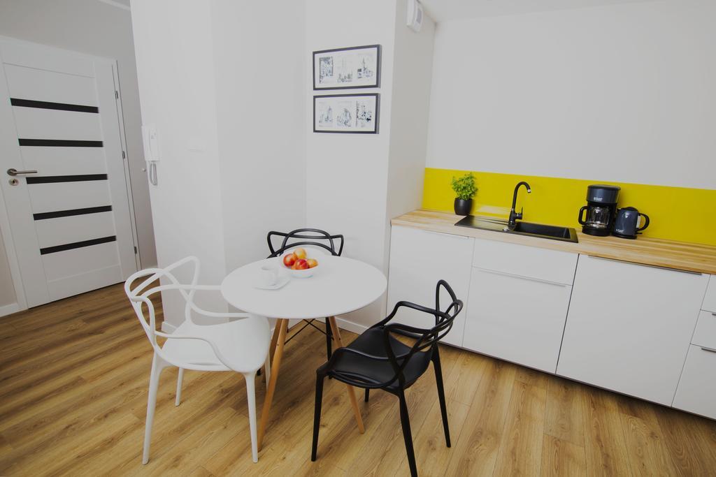 Holidays Home Apartamenty Chmielna Gdansk Ngoại thất bức ảnh