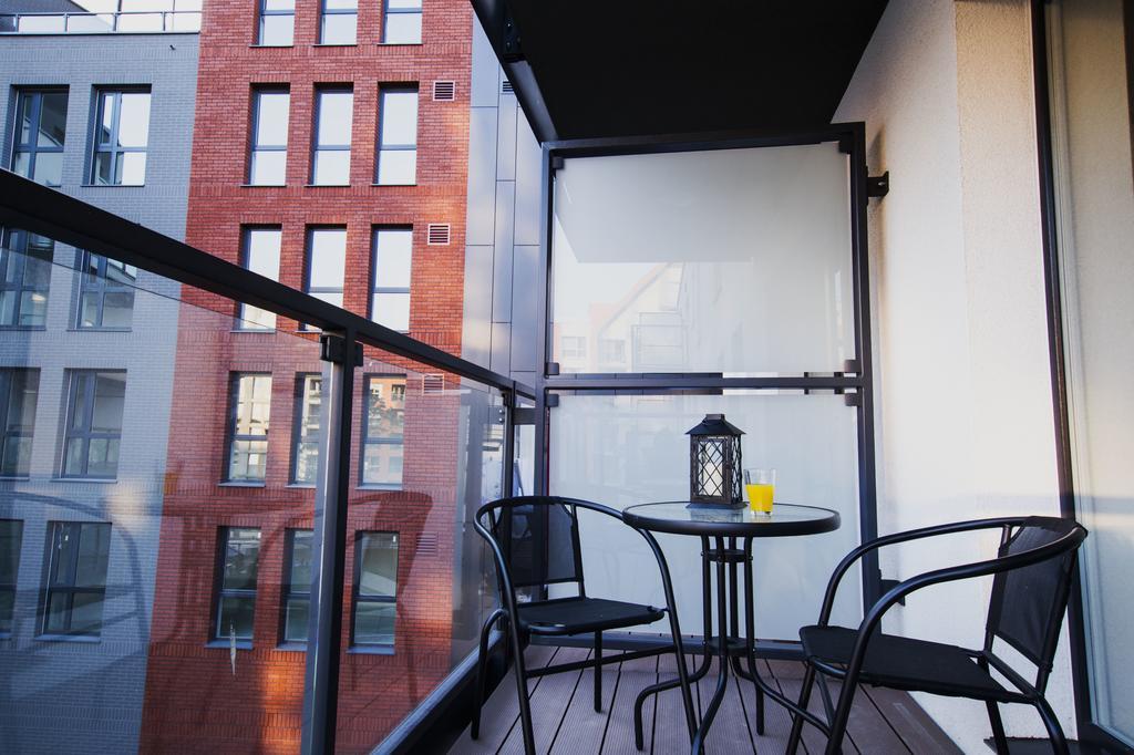 Holidays Home Apartamenty Chmielna Gdansk Ngoại thất bức ảnh