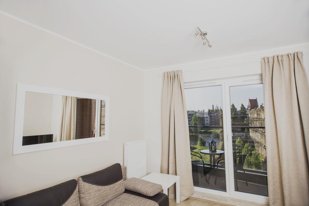 Holidays Home Apartamenty Chmielna Gdansk Ngoại thất bức ảnh