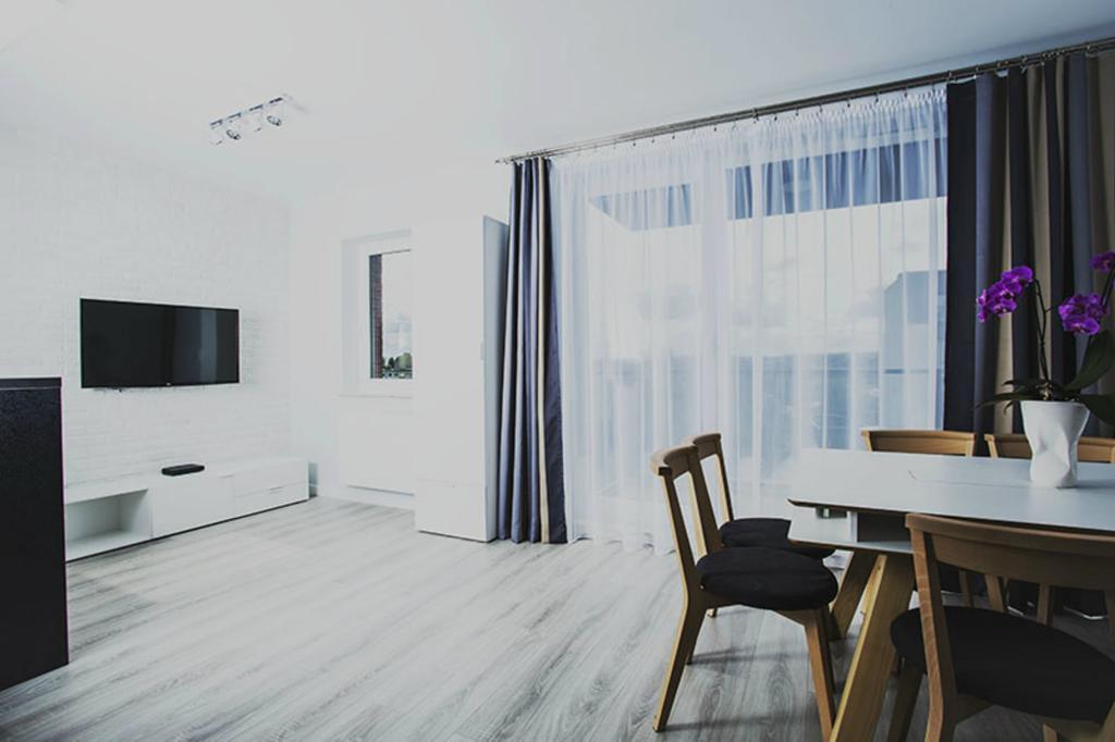 Holidays Home Apartamenty Chmielna Gdansk Ngoại thất bức ảnh