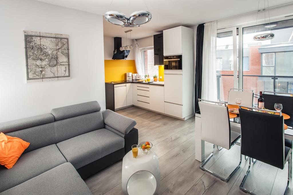 Holidays Home Apartamenty Chmielna Gdansk Ngoại thất bức ảnh