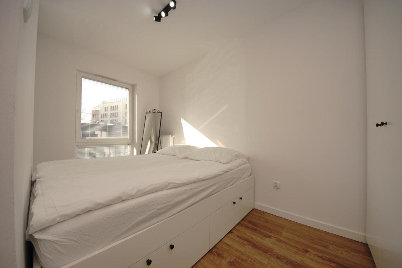 Holidays Home Apartamenty Chmielna Gdansk Ngoại thất bức ảnh